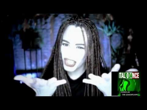 Alexia - Summer is Crazy ( 1996 Official Version HD ) + TESTO