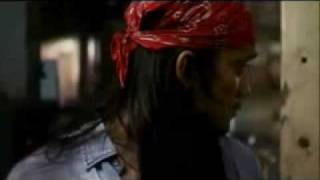 Download lagu D'Bijis~Kamu Nyata mp3