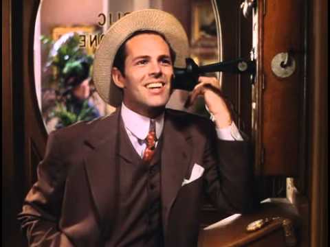 Space-related cheat cut in Minnelli's Meet Me in St. Louis