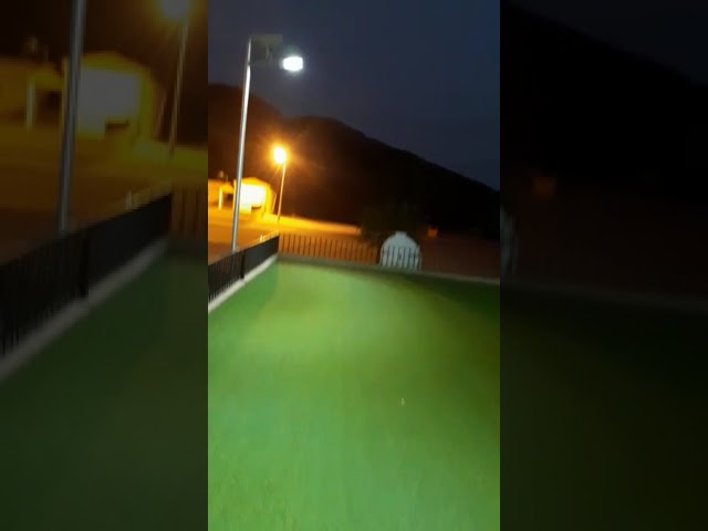 كشاف 6300 شمعة مع لوح منفصل الطاقة الشمسية