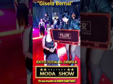 "Desfile Doble M Producciones Gisela Bernal En Fray Luis Beltrán ,Mario Milessi Acosta .