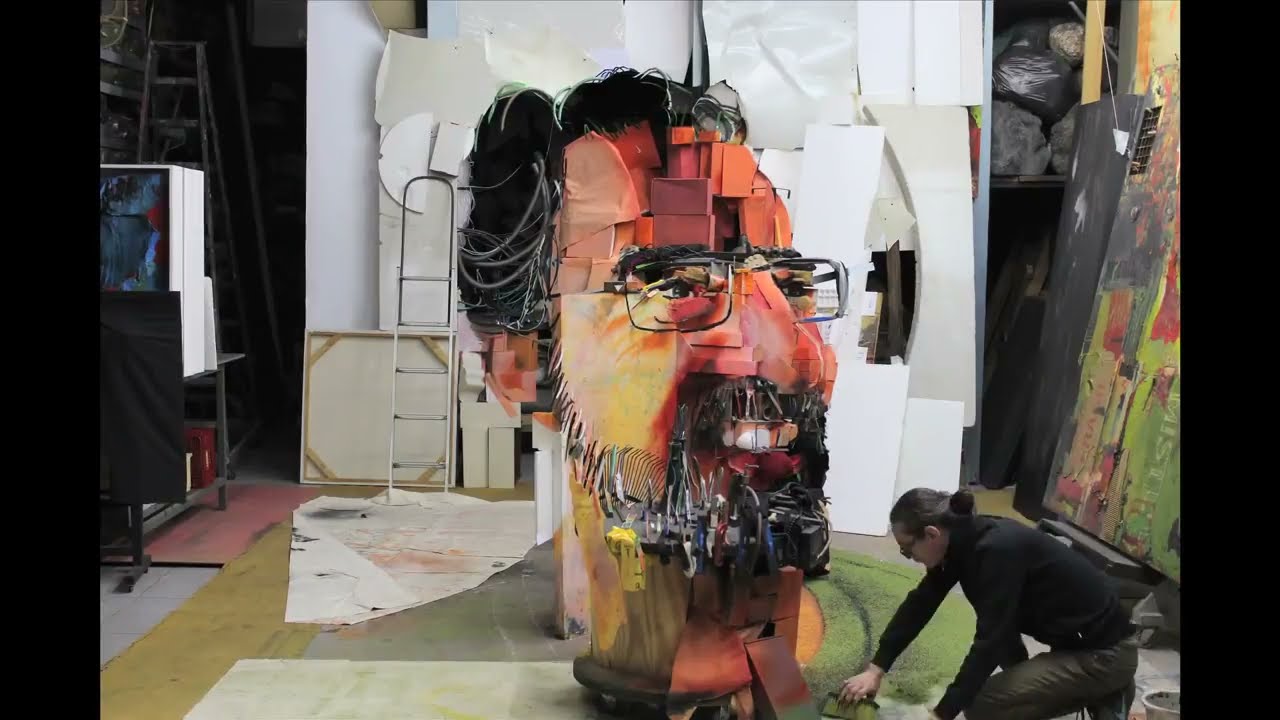 anamorphic art installation portrait time lapse by marcos sachs 