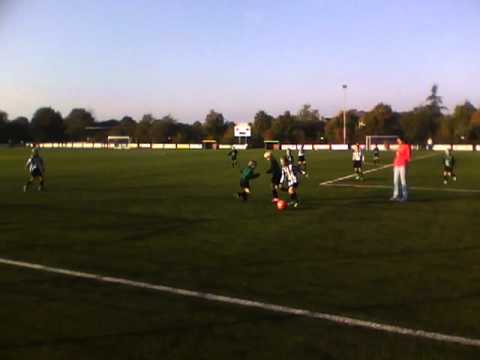 WVV'67 F1-FSV F1 Fijnaart: BAL OP DE PAAL