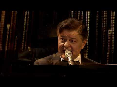 Nyári Károly - Legyen Ünnep (Nyári Károly - Budapesti Karácsonyi Koncert BKK 2016.)