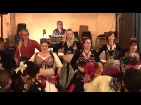 Al Rakas Dance Umee and 300