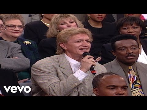 Bill & Gloria Gaither - His Hand in Mine [Live] ft. Terry Blackwood, Jake Hess