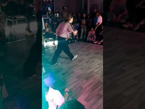 Bgirl Emma #breaking #texas #bboy #breakdance #houston #bgirl