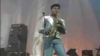 Los Tigres Del Norte - El Contagio En Vivo 1994.avi