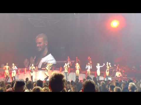 MATT POKORA  AND JO AMNEVILLE 01.12.2017