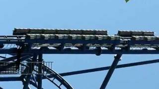 preview picture of video 'Mr. Freeze Ride in Six Flags, St. Louis (Top Point)'