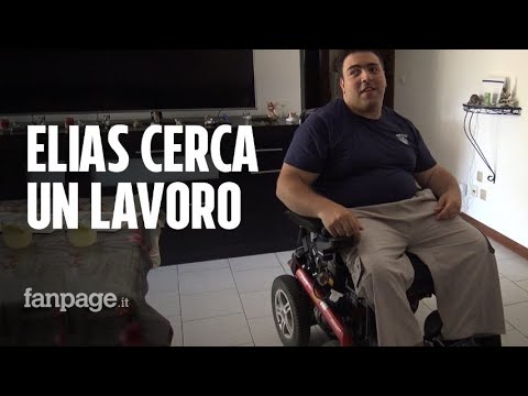 Elias sogna l'America e cerca un lavoro: "Come farò quando mio padre non ci sarà più?"