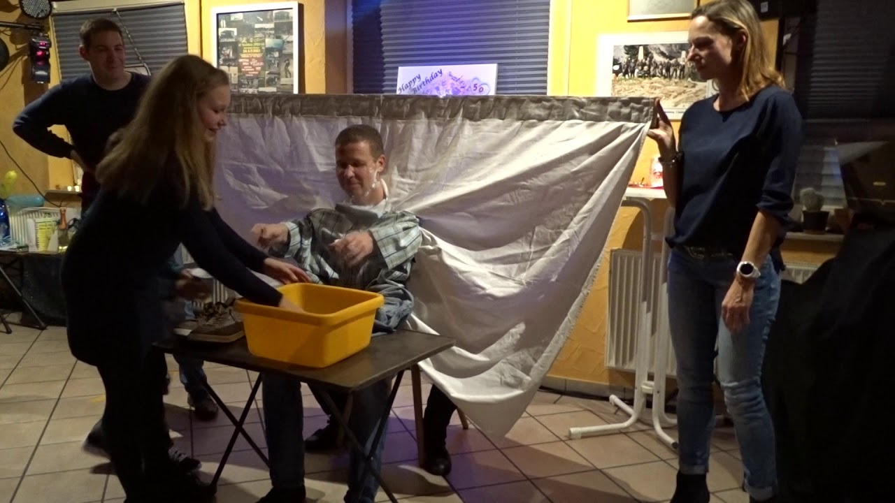 Witziges Spiel Geburtstag