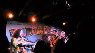 Shannon and the Clams - Corvette, Live at Rudyard's