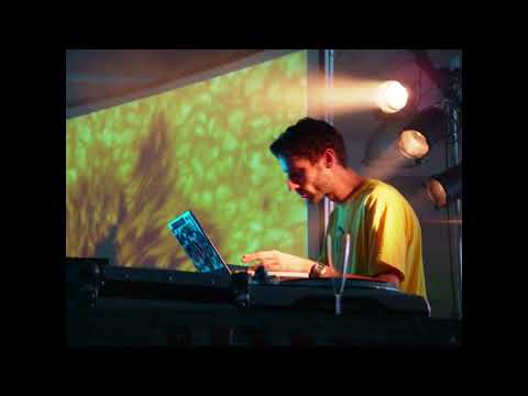 Luke Vibert @ Novamix - 2003-10-20