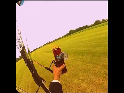Regarder Paramoteur 007 R100 RS : La revanche de Requin sur YouTube