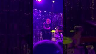 Carlie Hanson live@ Trees- Toxins/Hazel