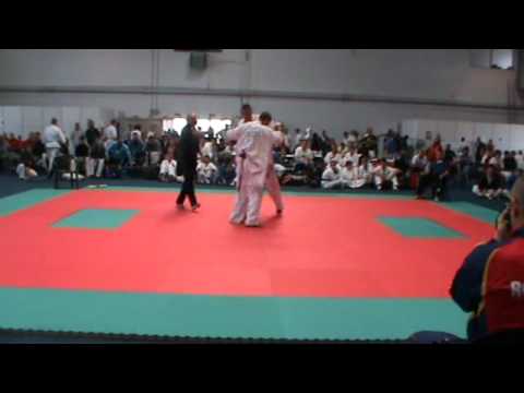 Paul Florin George(CSC Felix Sanmartin) - Mindrutau Marius(CS Kyospirit Cluj-Napoca)