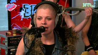 Kovacs - 'He Talks That Shit' live @ coen en sander