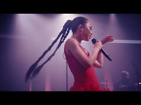 Video thumbnail for Miss Me Too (Apple Music London Sessions)