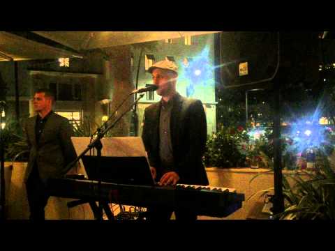 A cover of Kaskade's Disarm You! Enjoy! By Nick Boddington