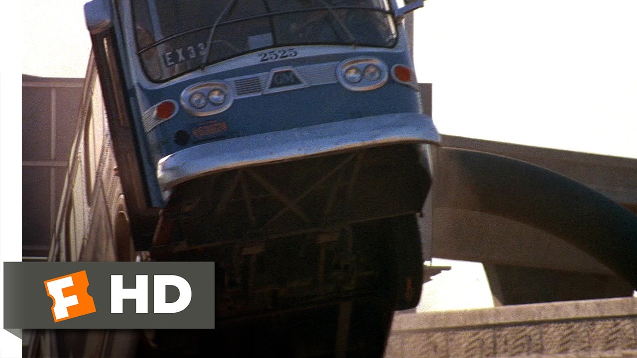 Speed (2/5) Movie CLIP - Jumping the Gap (1994) HD - YouTube