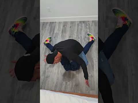 her husband came home earlier😂#funnymoments, #comedycentral, #dailylaughs, #trending, #lol, #shorts