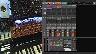 Video thumbnail for Bitwig Studio: Interfacing Hardware Synthesizer through Expert Sleepers ES-3 by cellrok