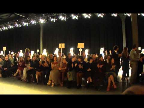 SFILATE DONNA MILANO SS 2013 - TRUSSARDI