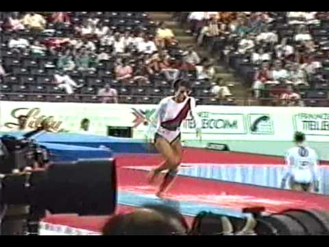 8th Team HUN Andrea Molnar V - 1991 World Gymnastics Championships 9.687