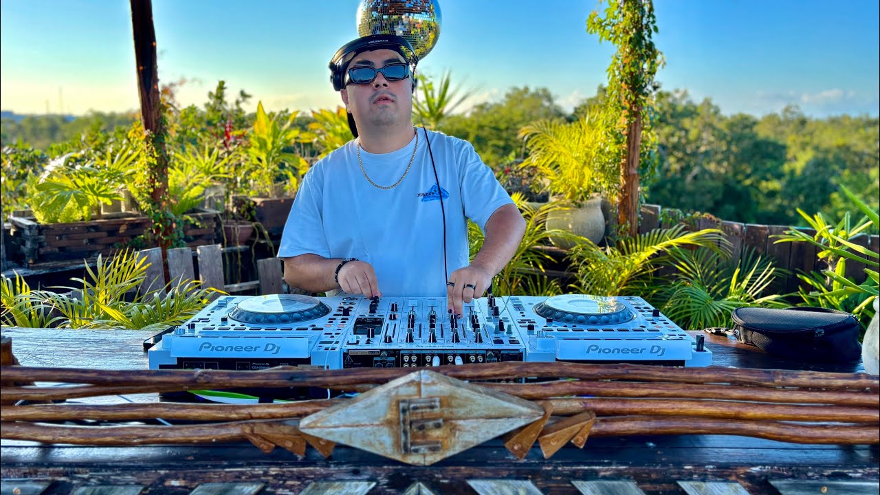 Moody Hertz | Tech House DJ Set 2026 | 4K By @EPHIMERATulum