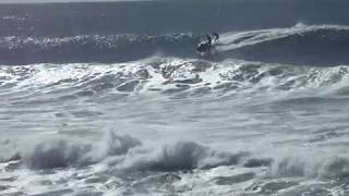 preview picture of video 'RIVER MOUTH SURFING, BRUNSWICK HEADS July242011'