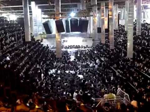 VIZNITZ SIMCHAS BAIS HASHAIVA 2011