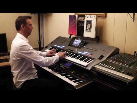 Connie Francis Everybody's Somebody's Fool Yamaha Tyros 5 Roland G70 By Rico