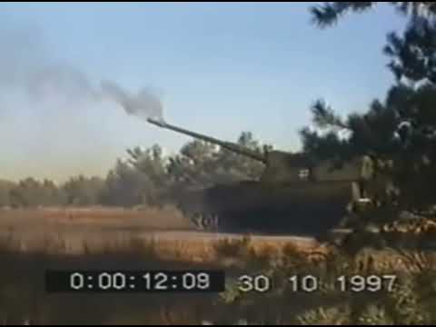 Late 90s Footage Of Panzerhaubitze 2000 In Action
