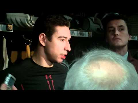 Chris Kelly Senators @ Bruins 11/12011