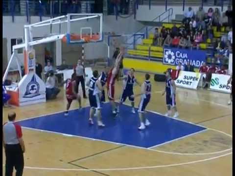 Starosta nuevo jugador del Melilla Baloncesto