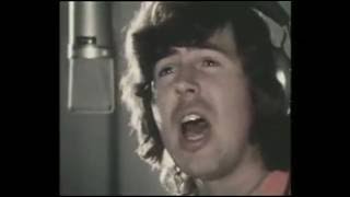 The Cats - Scarlet Ribbons