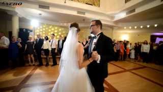 preview picture of video 'Magdalena i Konrad Wyjątkowy Pierwszy Taniec Wyszków 26.10.2013'