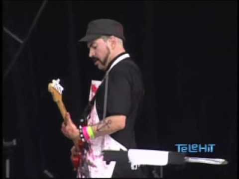 Los Esquizitos - Juan Mota Vive Latino 09