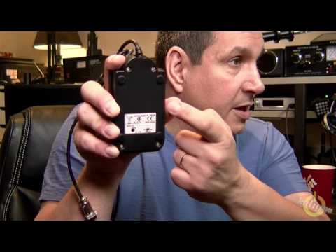 Unboxing the Icom SM-30 desktop microphone