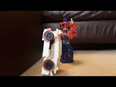 Transformers Season 2 "A Capsule For A Core"