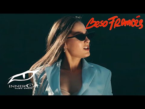 Sami Tariffi entrega su "Beso francés" | UB