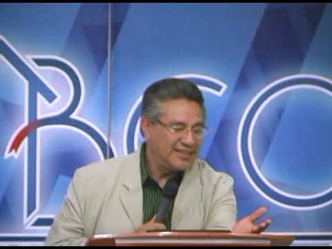 Completos en Cristo - Chuy Olivares