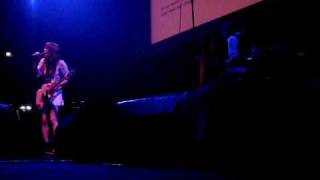 Blonde Redhead - Pink Love - Paris 2008