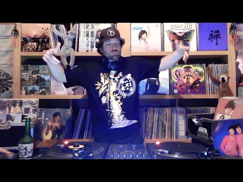 DJ Frane mixing funky records from Asia!