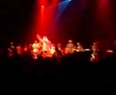 Opgezwolle ft Typhoon - Zwarte Koffie (221207 Oosterpoort)