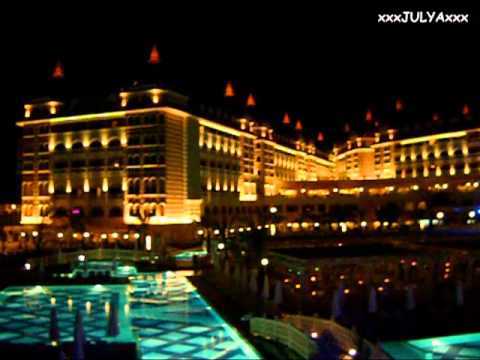 View of Royal Alhambra Palace at night (Turkey, Side) Вид на Royal Alhambra Palace вечером с колеса обозрения (Турция, Сиде)