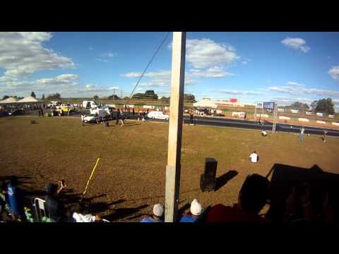 Burnout Caravam TS 332 Los Hermanos - Km de Arrancada Brasília - DarlanGyn1