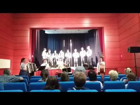 Chlapčenská spevácka skupina SKC P. J Šafárika Nový Sad - Zmes regrútskych piesní