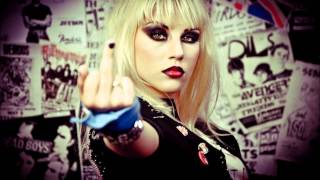 Barb Wire Dolls - Make Riot Not War (We Are Champions)